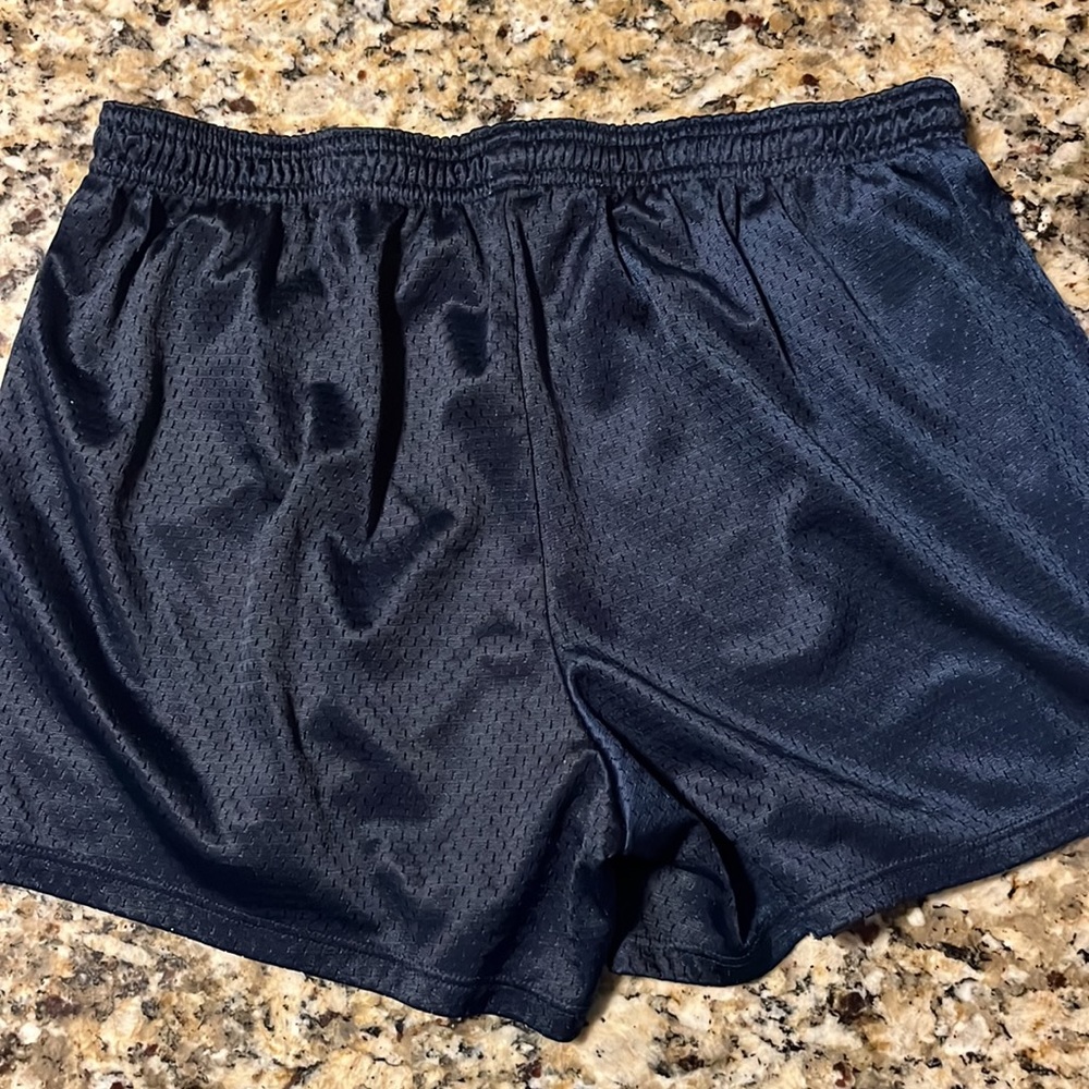 Shorts - Picture 4 of 4